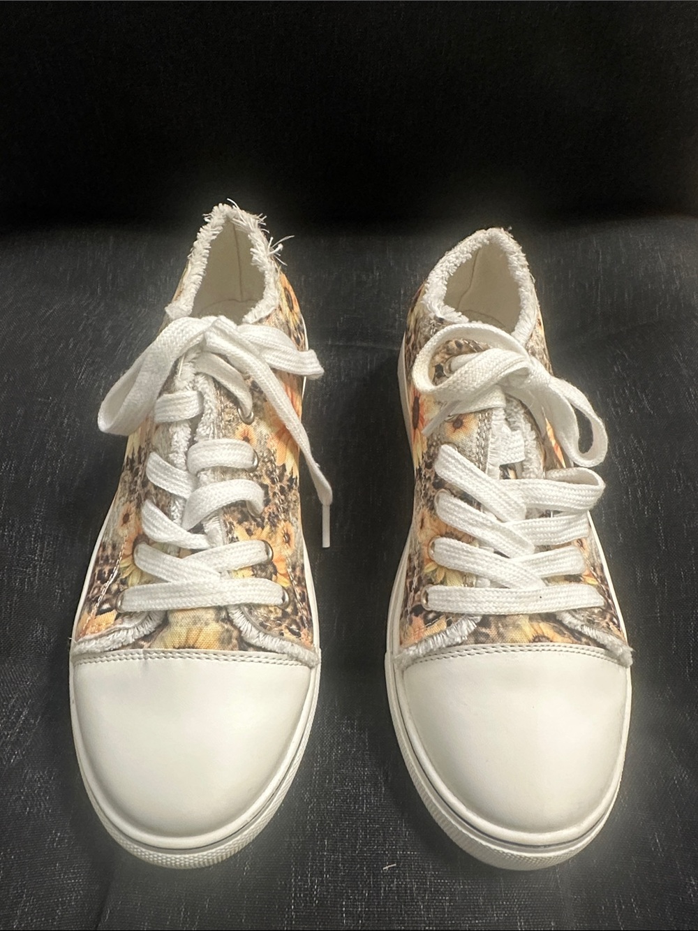 Women's White-Toe Floral Canvas Sneakers